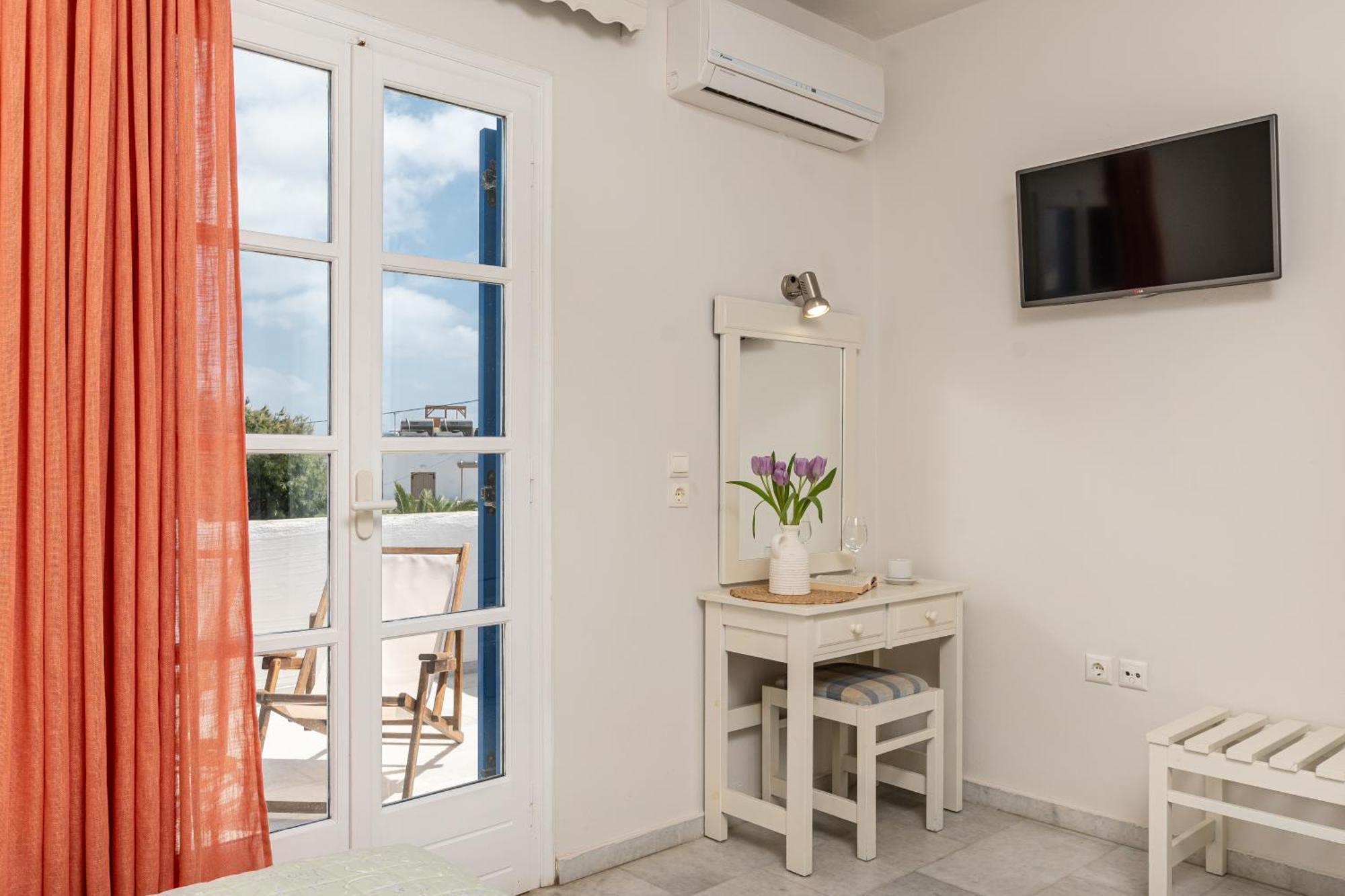 Francesca Aparthotel